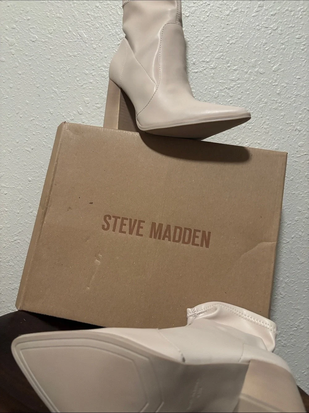 Steve Madden pointed toe